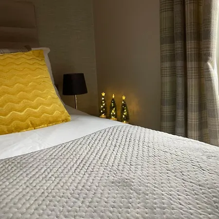 Staycation With Free Parking Apartment *