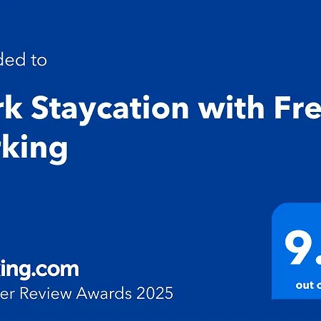 Staycation With Free Parking * York