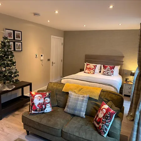 아파트 Staycation With Free Parking