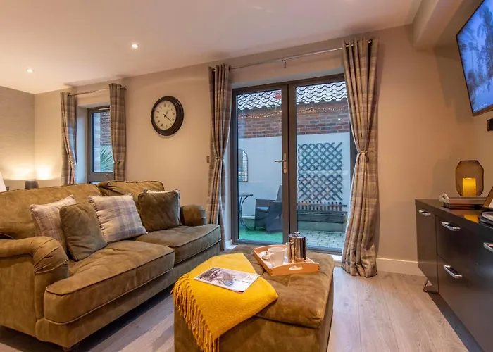 Staycation With Parking Included *